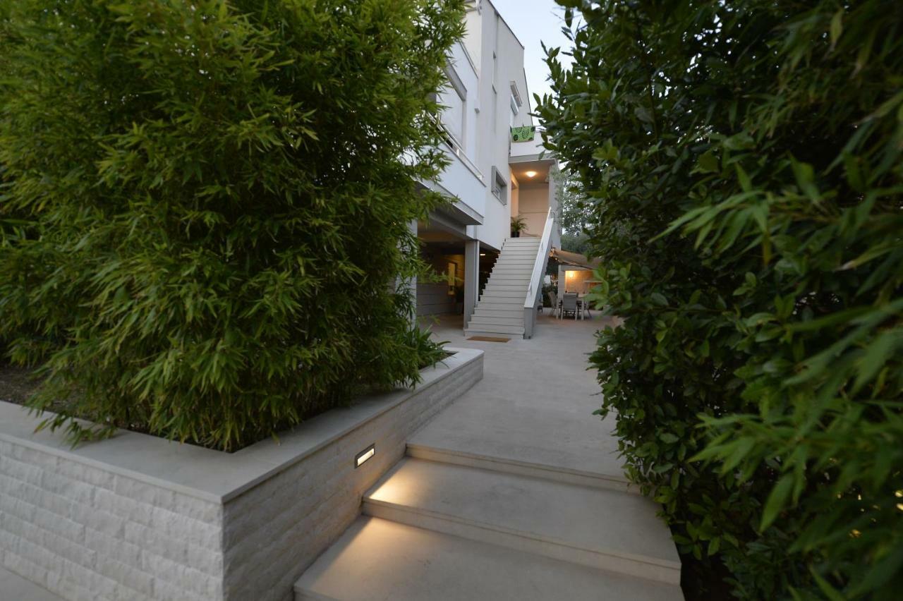 Rooms Villa Ropus Novalja Exterior photo